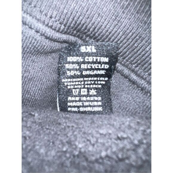 Pleasing Women's Black Rainbow Crewneck Pullover Sweatshirt Size 5XL - Picture 4 of 4
